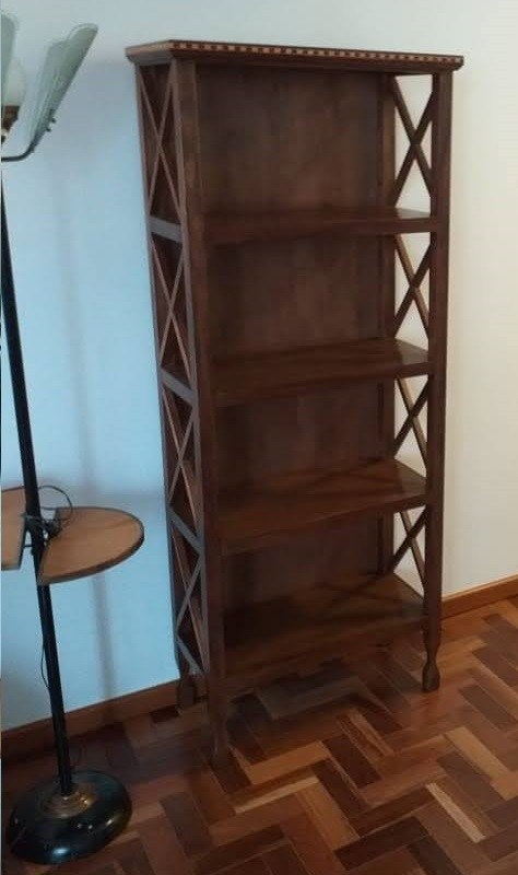 estante-x-com-fundo-e-marchetaria-2-1628785728