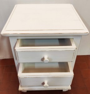 mesa-de-cabeceira-2-gav-3-1631561876