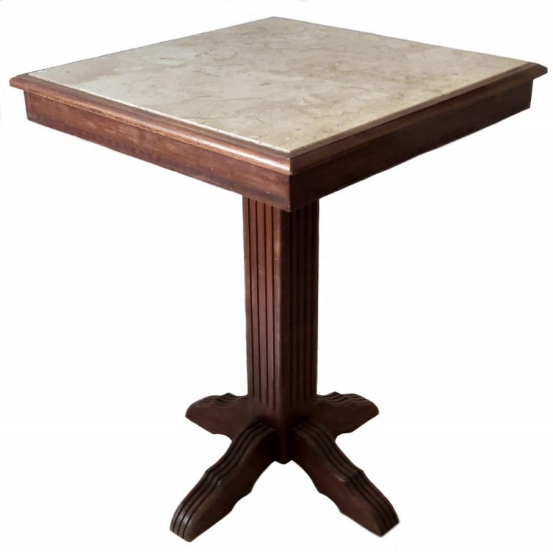 mesa-quadrada-com-tampo-de-marmore